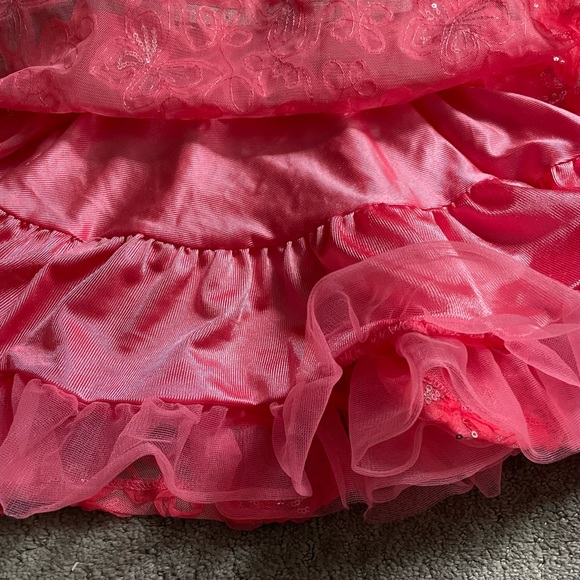 Girls Dresses Size 5 - Picture 4 of 9